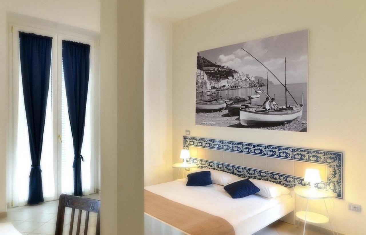 Santi E Saraceni Rooms Салерно Екстер'єр фото